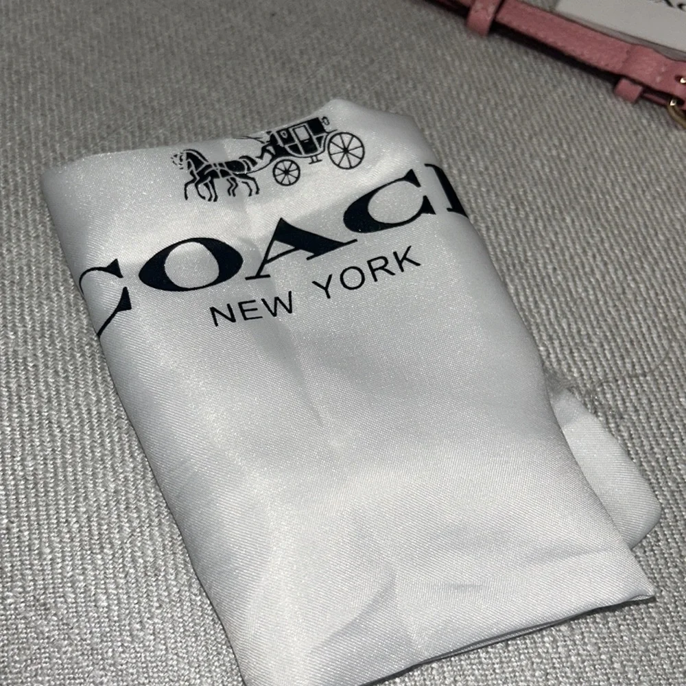 Coach saddle bag - Picture 4 of 12